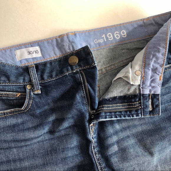 Gap Classic Jean Skirt - Picture 2 of 4